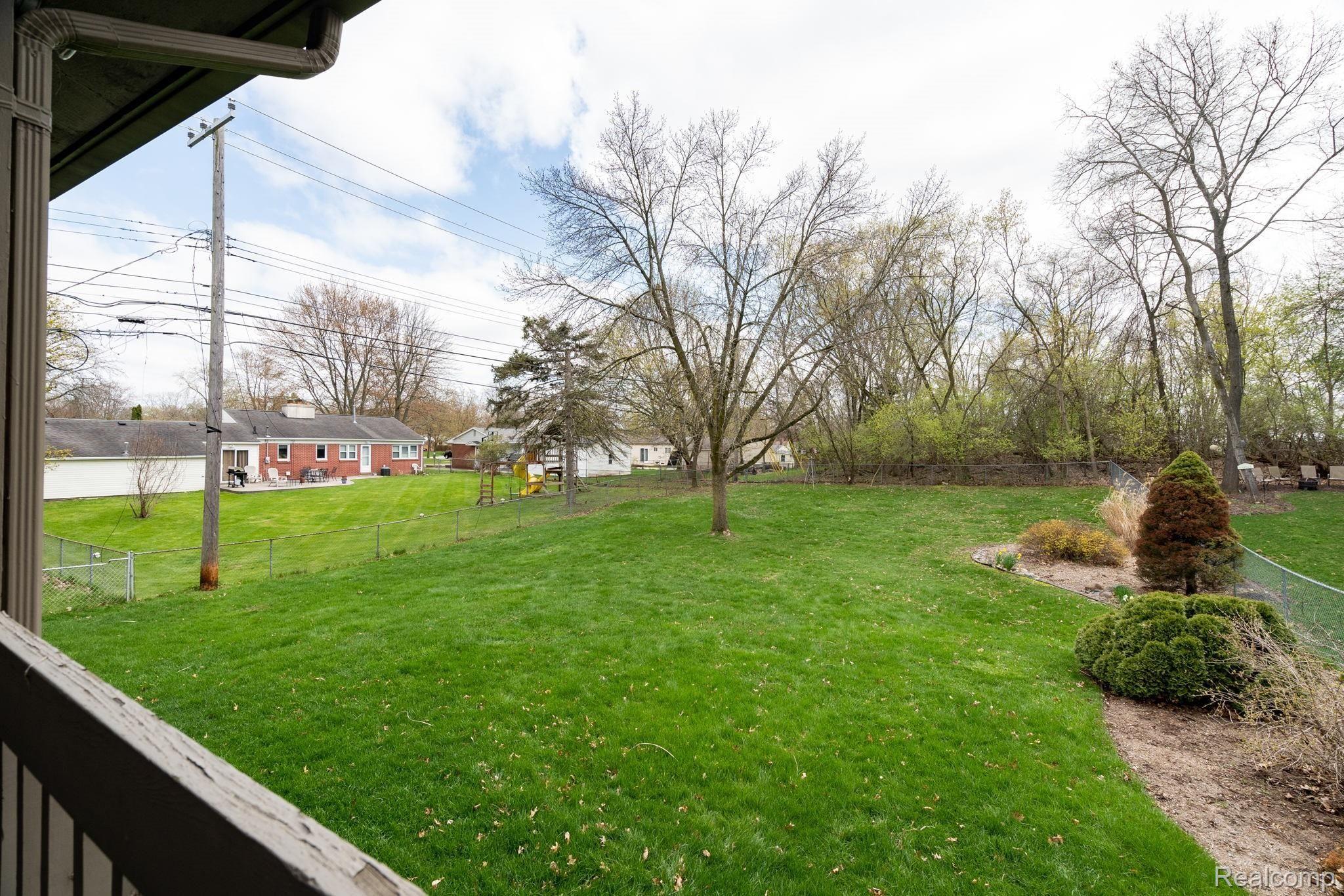 741 Delanoy Court Rochester, MI 48307 - Photo 31 of 39 34-web-or-mls-741-Delanoy-Ct-34.jpg