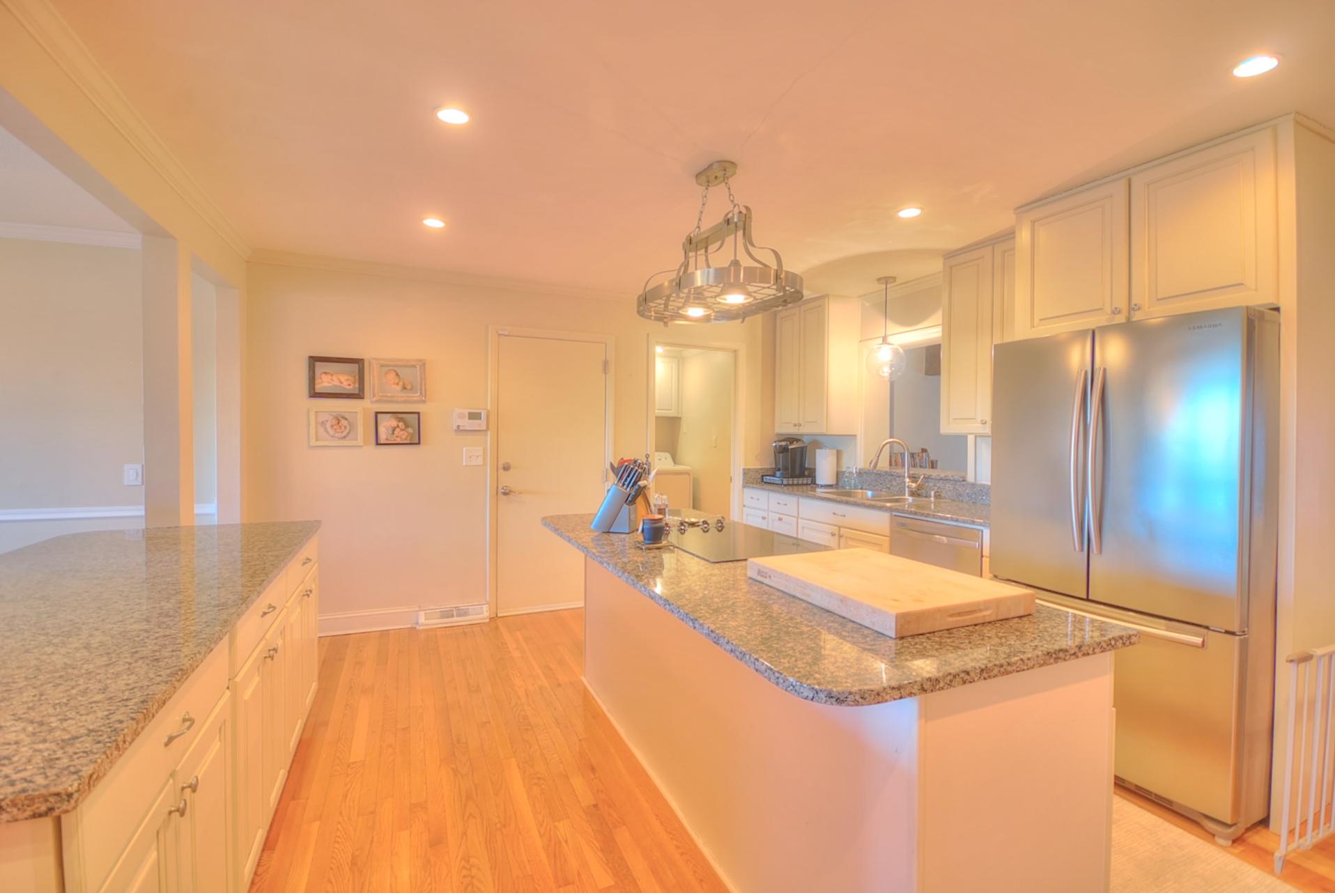 213 Wappoo Road Charleston, SC 29407 - Photo 13 of 54 DSC_8253_4_5_Enhancer