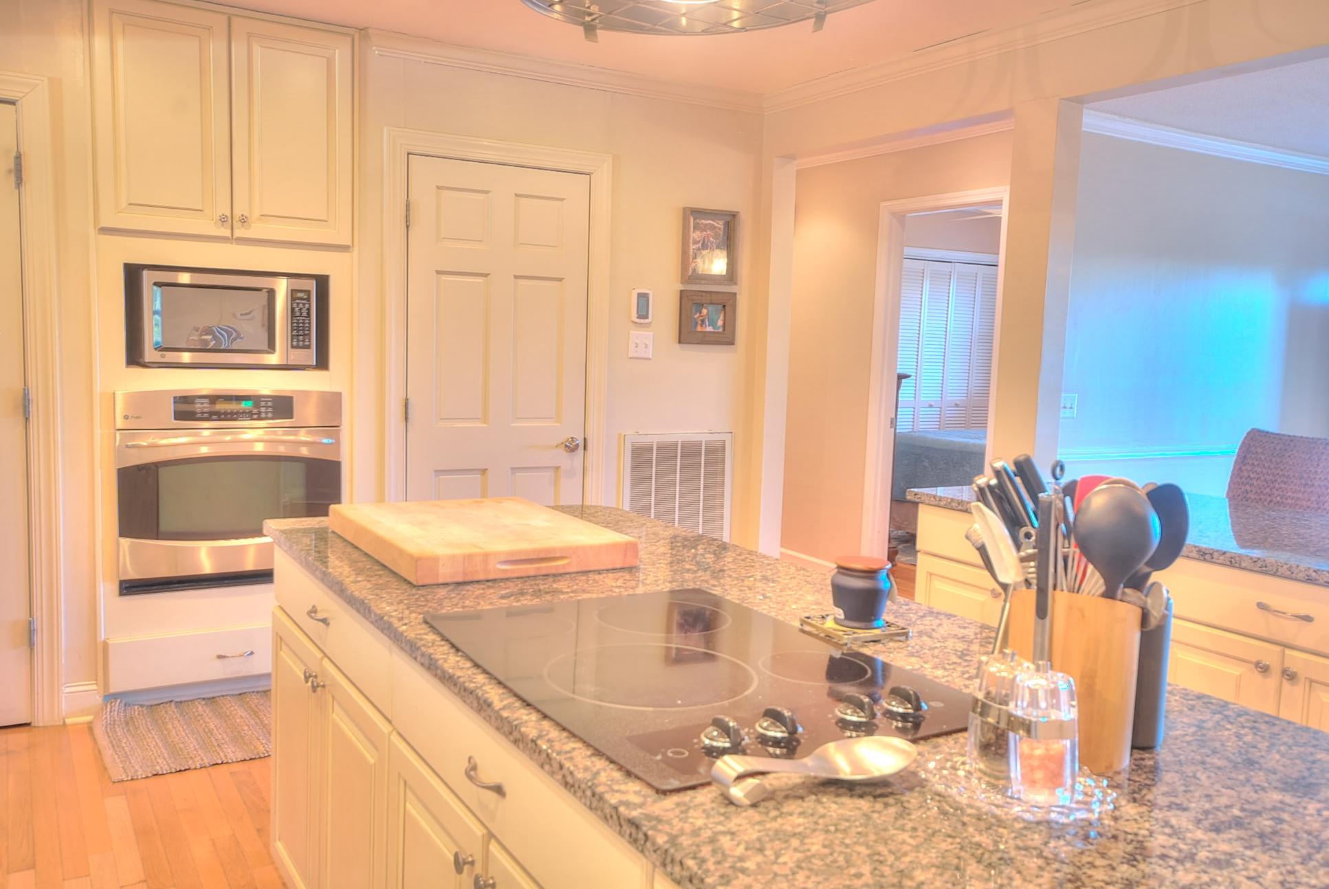 213 Wappoo Road Charleston, SC 29407 - Photo 15 of 54 DSC_8265_6_7_Enhancer