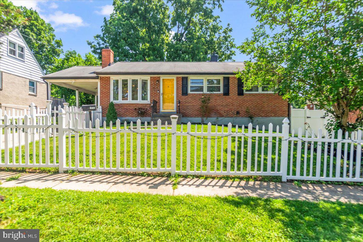 117 Pepper Mill Drive Capitol Heights, MD 20743 - Photo 2 of 26 Front of House