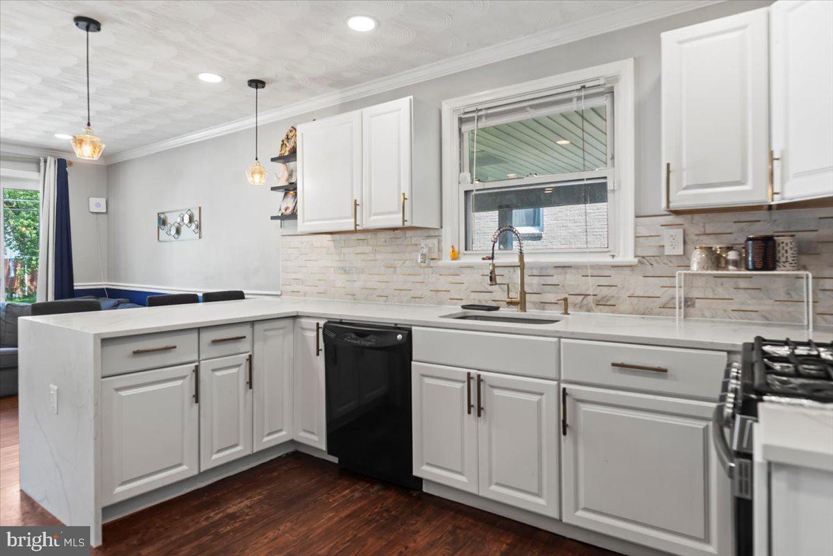 117 Pepper Mill Drive Capitol Heights, MD 20743 - Photo 5 of 26 Kitchen