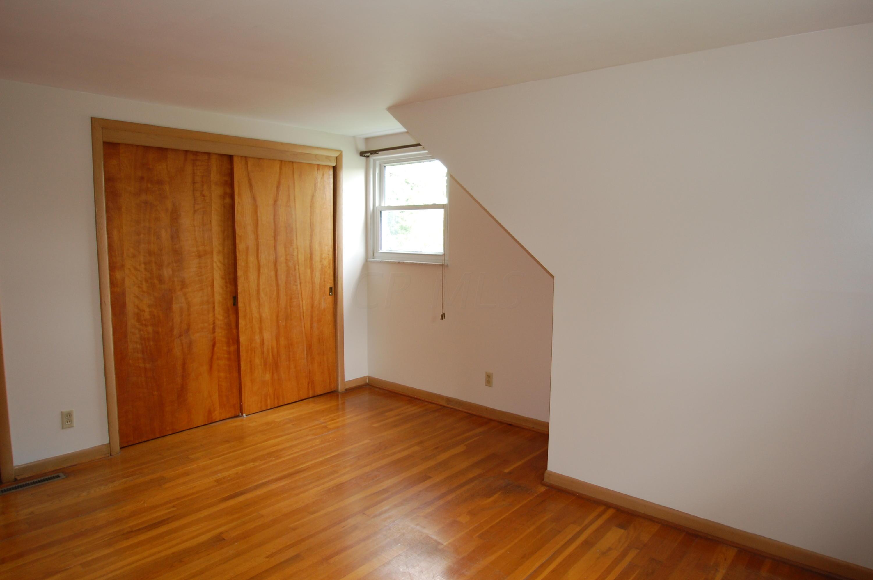 1685 Case Road Columbus, OH 43224 - Photo 17 of 27