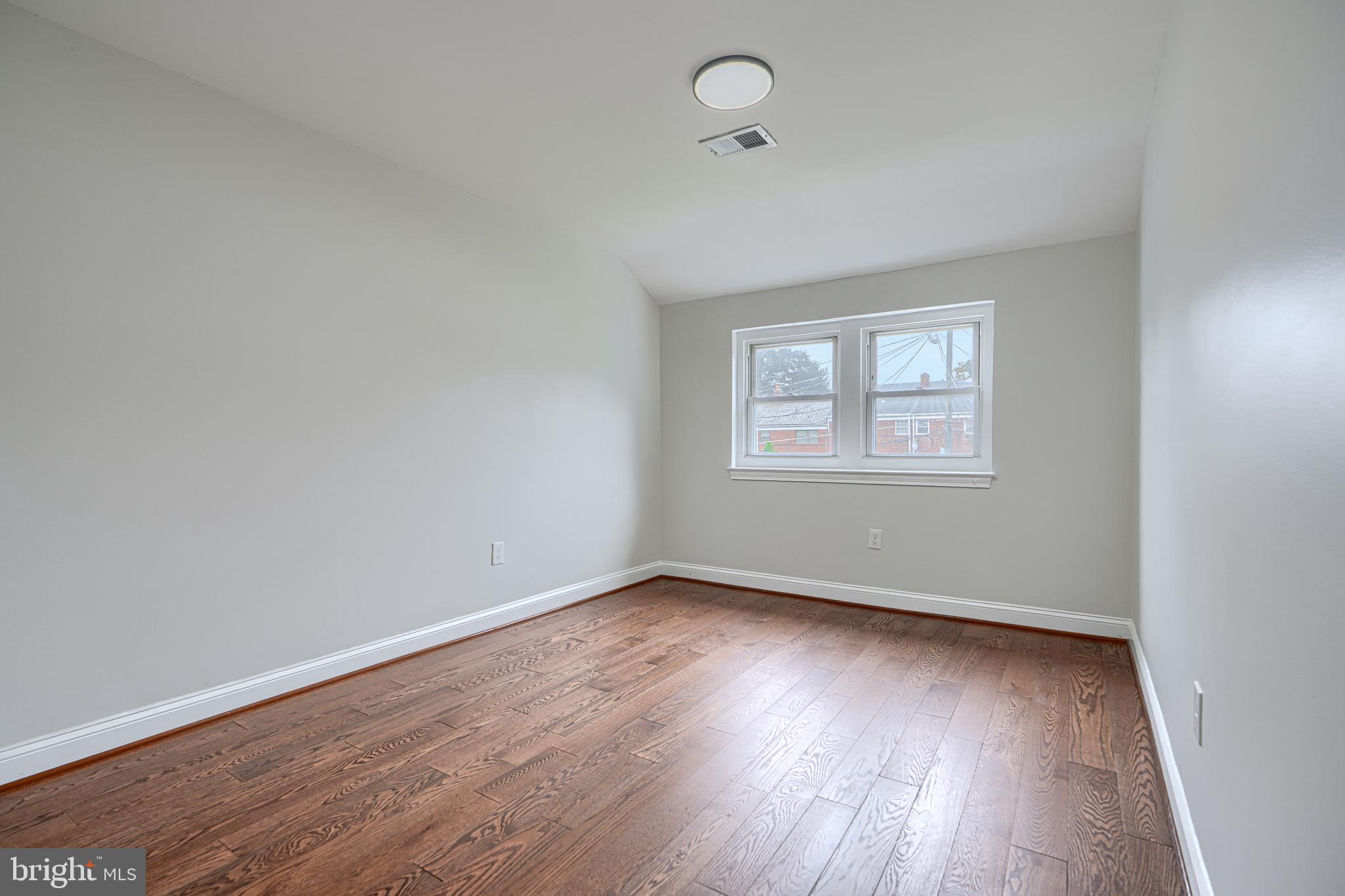 260 Ridge Avenue Towson, MD 21286 - Photo 24 of 39
