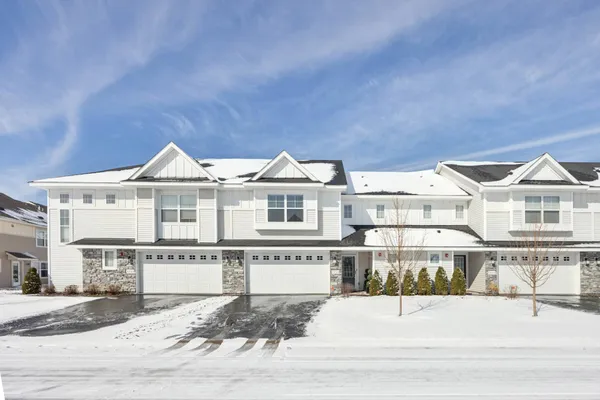 $345,000 | 7225 Dora Drive, Hugo, MN 55038