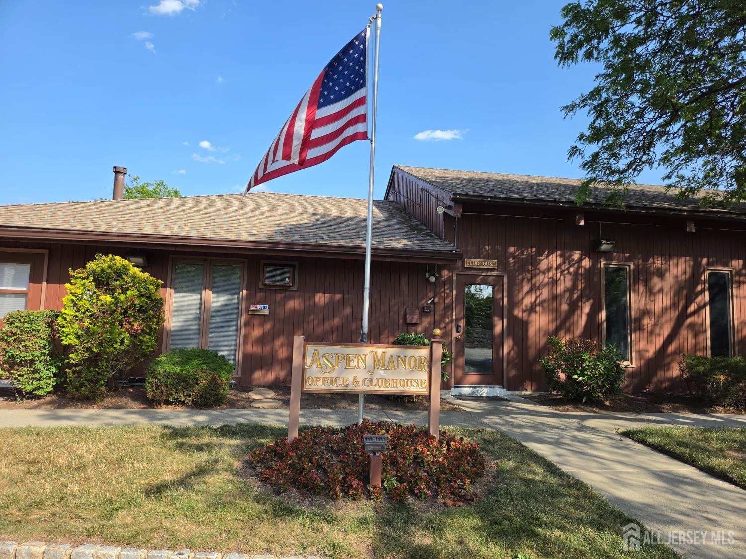 248 Alpine Way, Unit B Woodbridge, NJ 07095 - Photo 23 of 25