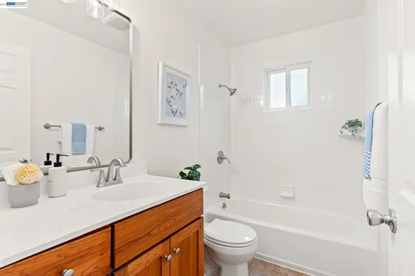 $1,138,888 | 667 Gleneagle Avenue, Hayward, CA 94544