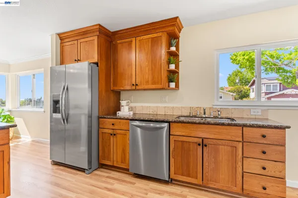 $1,138,888 | 667 Gleneagle Avenue, Hayward, CA 94544