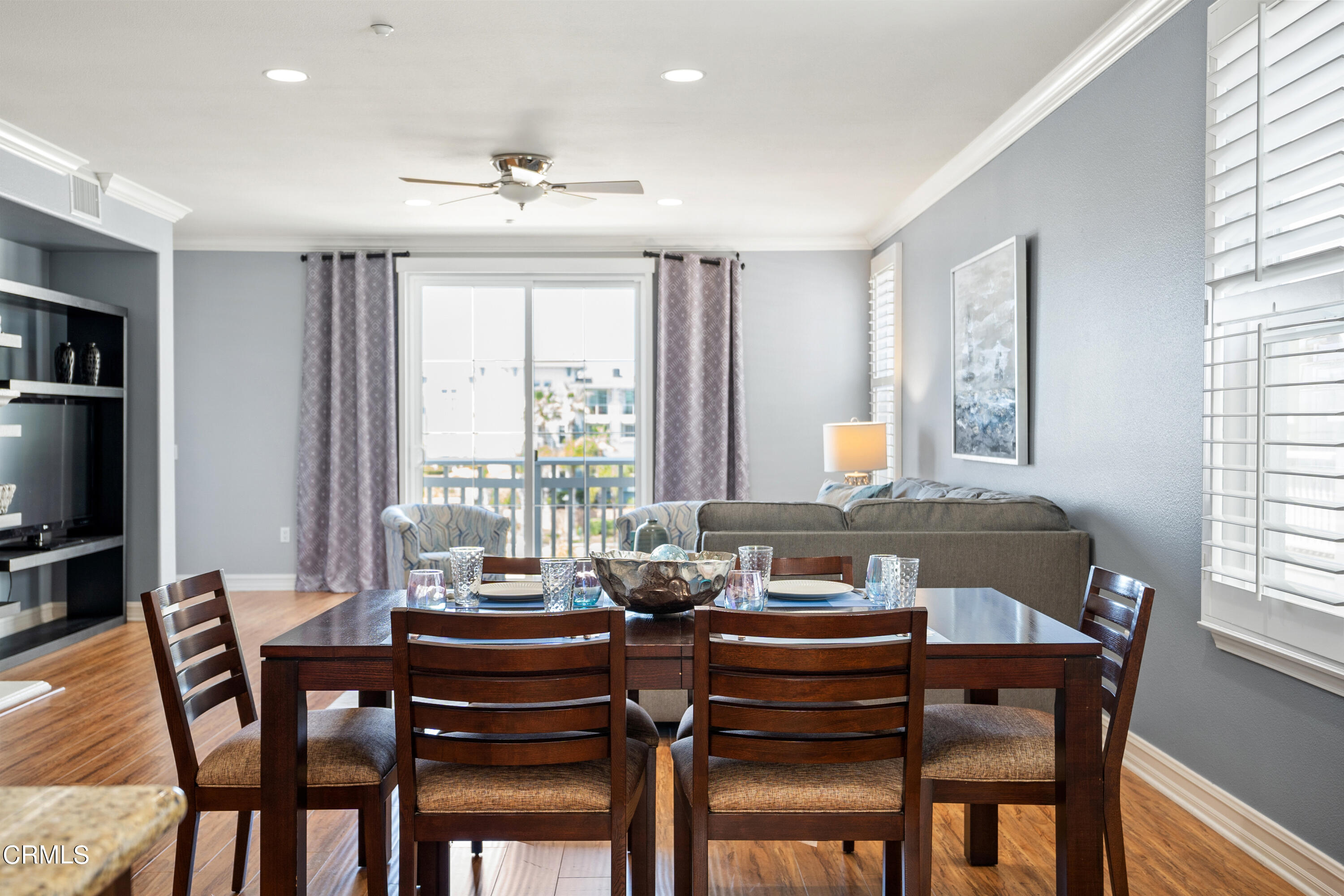 1541 Windshore Way Oxnard, CA 93035 - Photo 11 of 40 a dining room with furniture and window