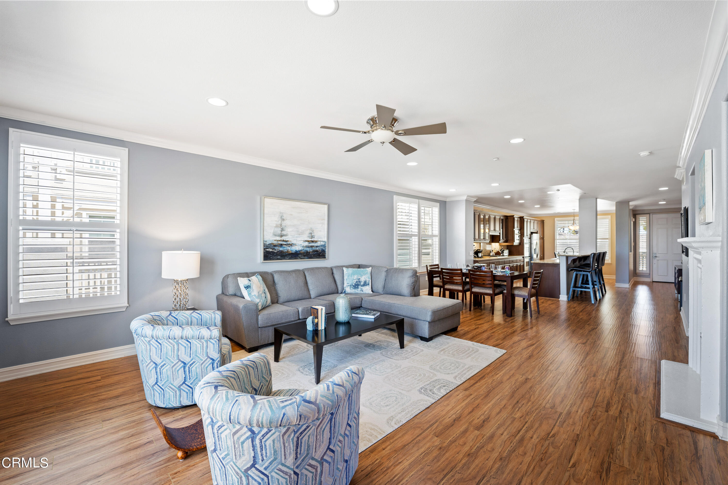 1541 Windshore Way Oxnard, CA 93035 - Photo 18 of 40 a living room with furniture and wooden floor