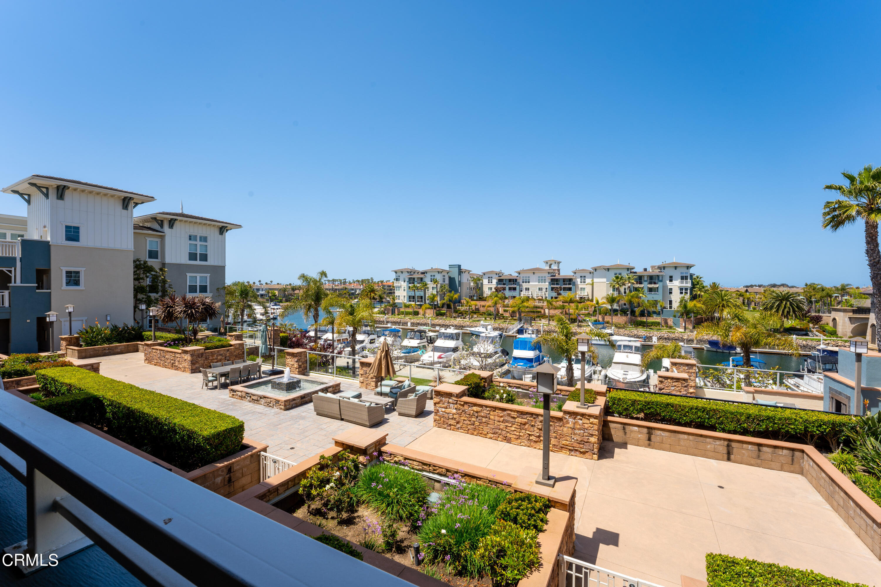 1541 Windshore Way Oxnard, CA 93035 - Photo 27 of 40 a city view