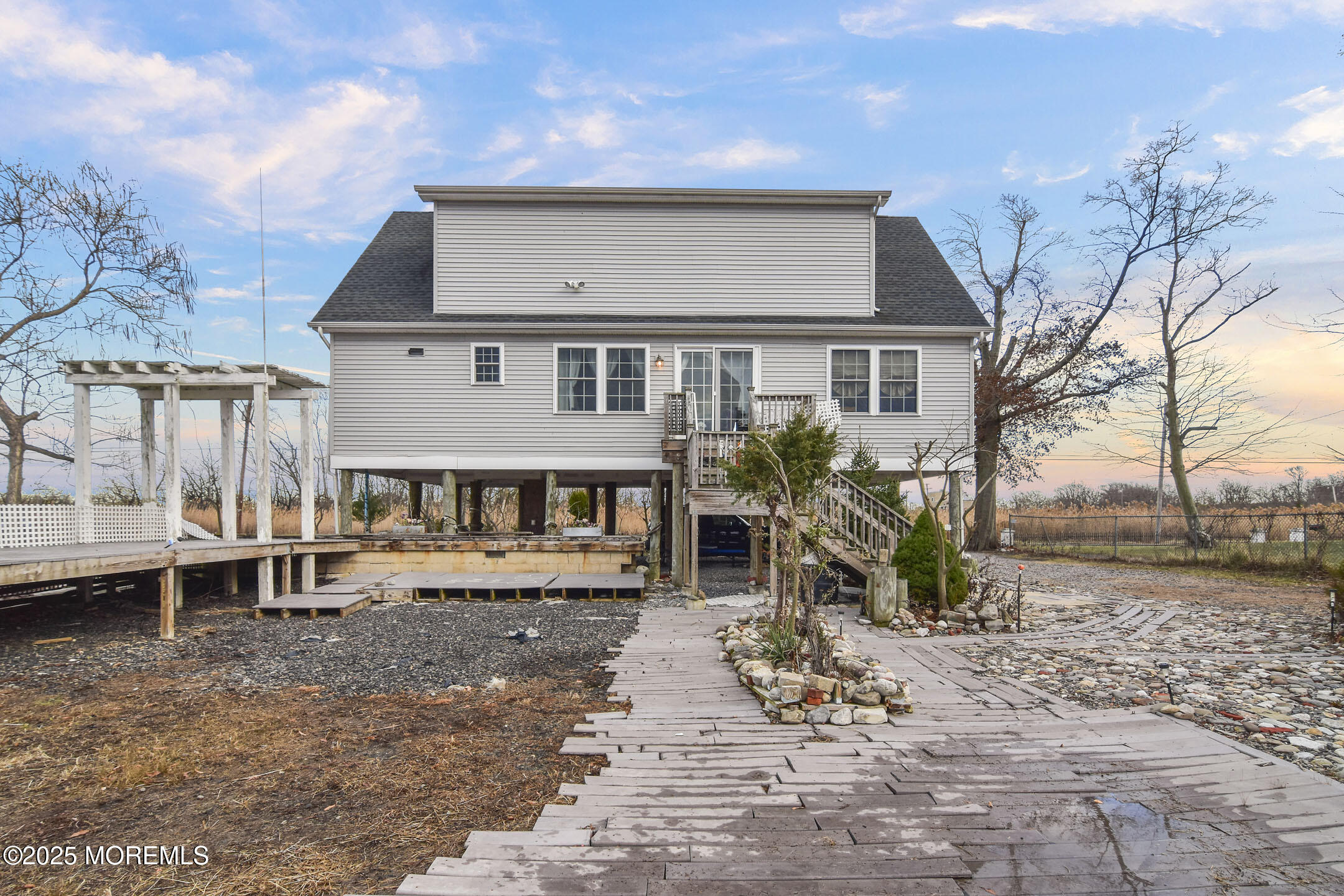 636 Main Street Belford, NJ 07718 - Photo 26 of 39 DSC_0199