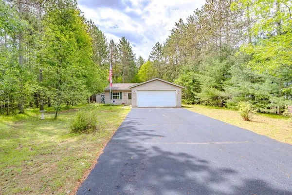 $214,900 | 1067 Russell Street, Mosinee, WI 54455