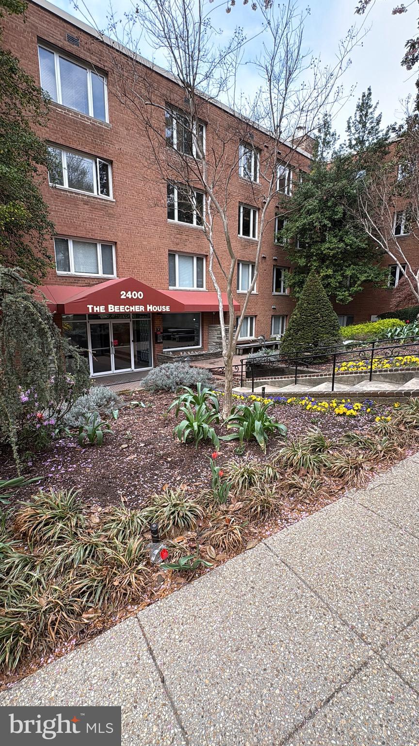 2400 41st Street Northwest, Unit 104 Washington, DC 20007 - Photo 9 of 25 Spring at Beecher House