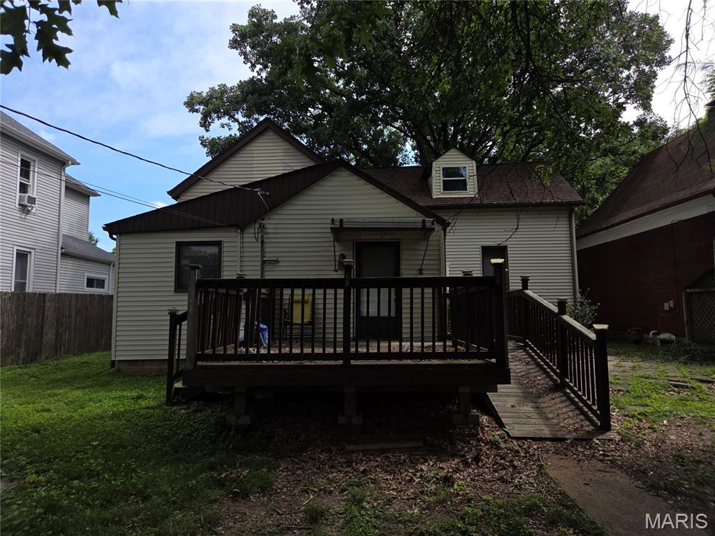 108 Portland Avenue Belleville, IL 62220 - Photo 3 of 14
