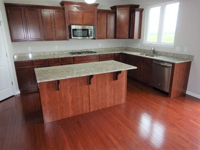 648 Ridgeview Lane Sugar Grove, IL 60554 - Photo 10 of 24