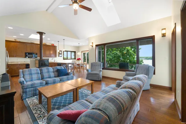 $1,299,900 | 900 Ln 105 Lake James, Angola, IN 46703