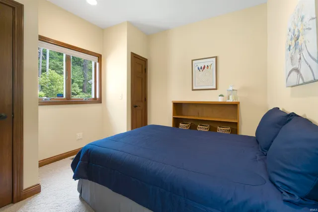 $1,299,900 | 900 Ln 105 Lake James, Angola, IN 46703