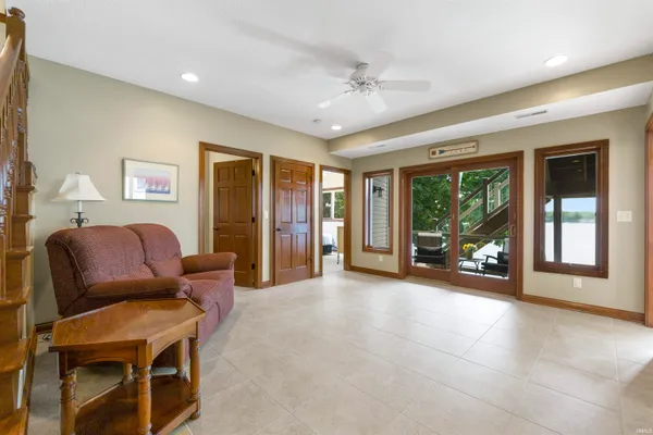 $1,225,000 | 900 Ln 105 Lake James, Angola, IN 46703