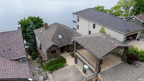 $1,225,000 | 900 Ln 105 Lake James, Angola, IN 46703