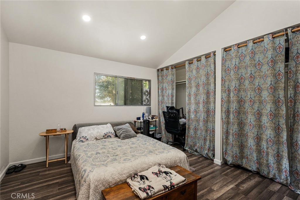 7381 Katella Avenue Stanton, CA 90680 - Photo 2 of 21