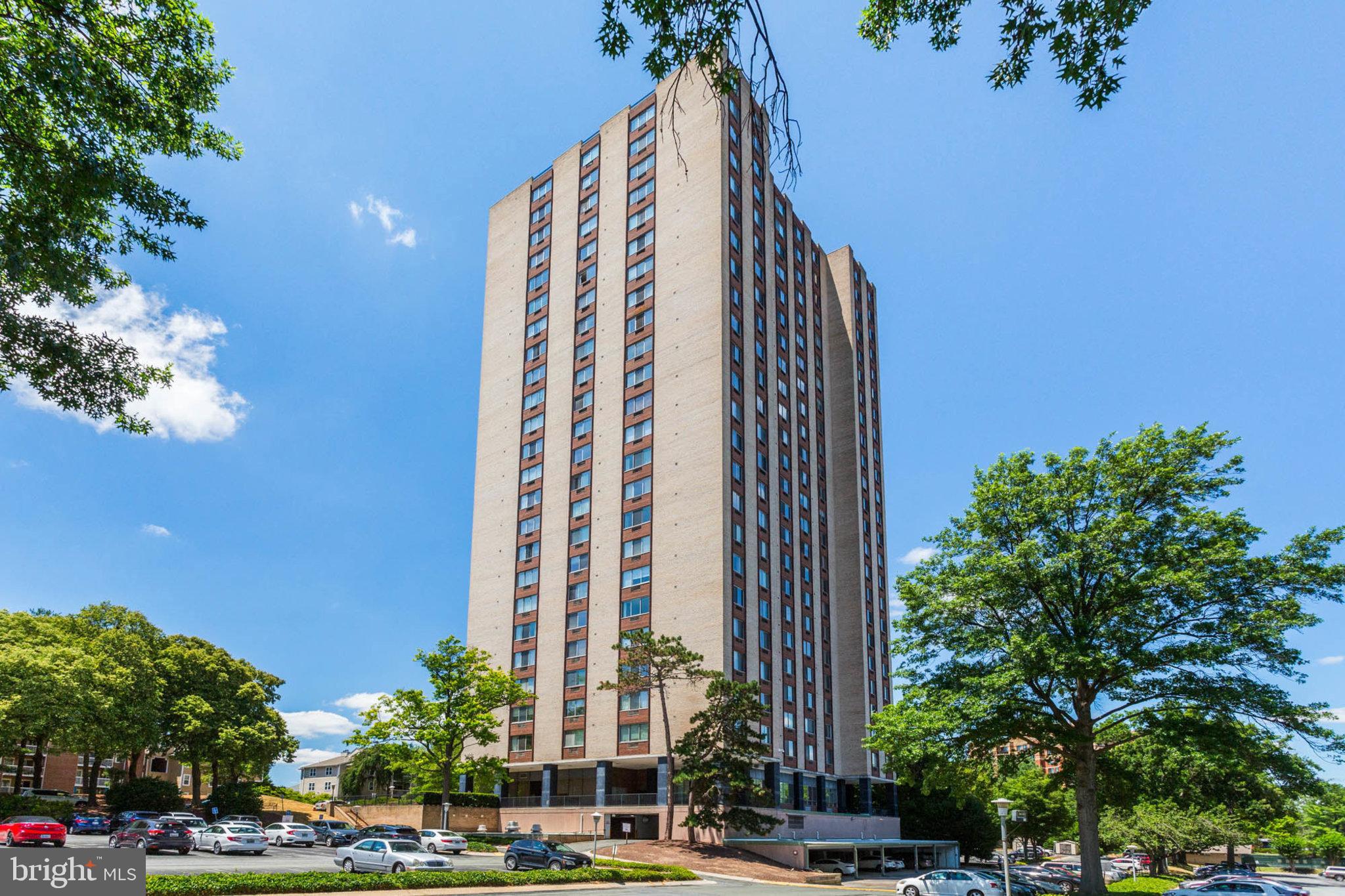 9701 Fields Road, Unit 1407 Gaithersburg, MD 20878 - Photo 2 of 23