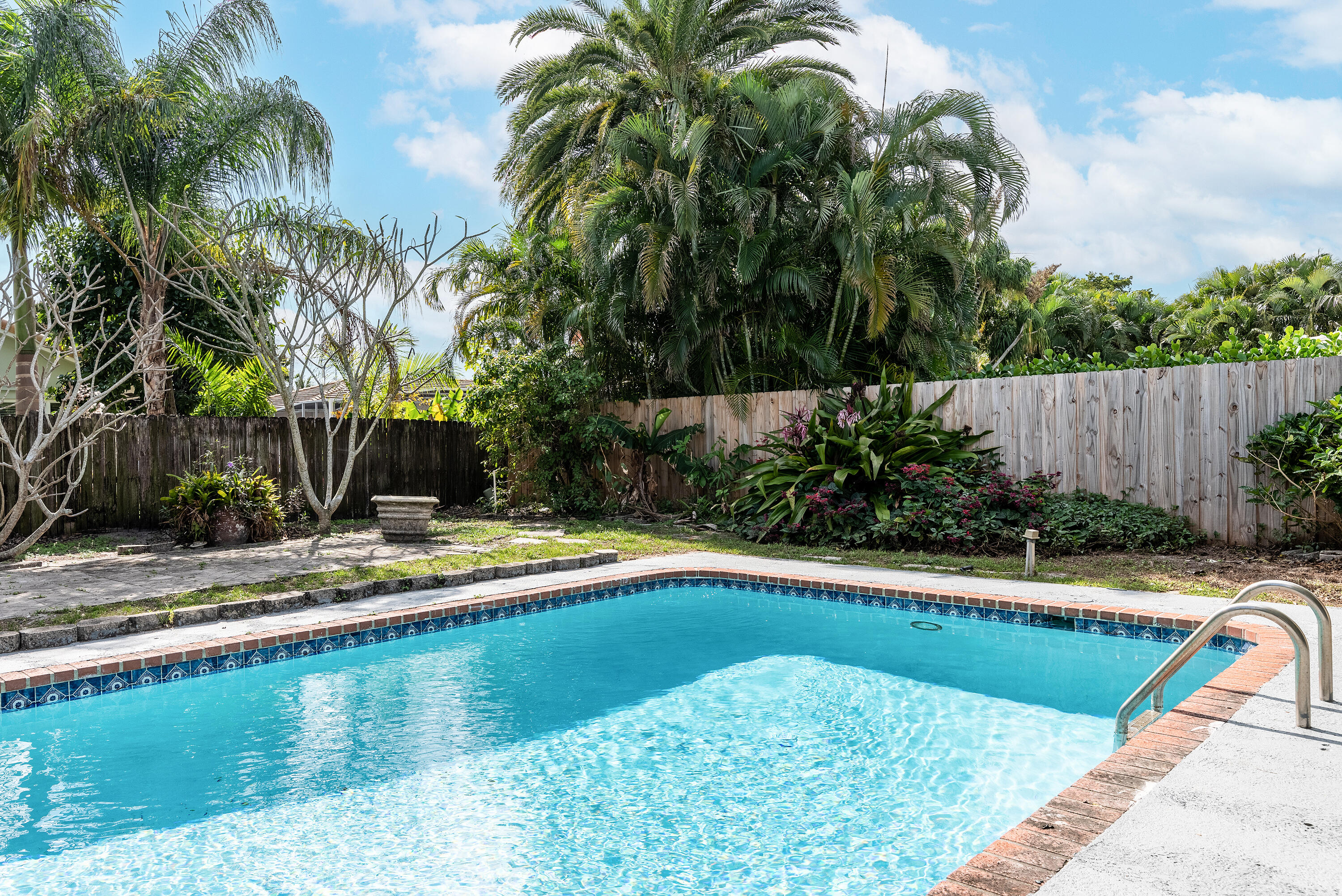 1492 Southwest 13th Drive Boca Raton, FL 33486 - Photo 42 of 54 1492SW13thDriveBocaRaton-67