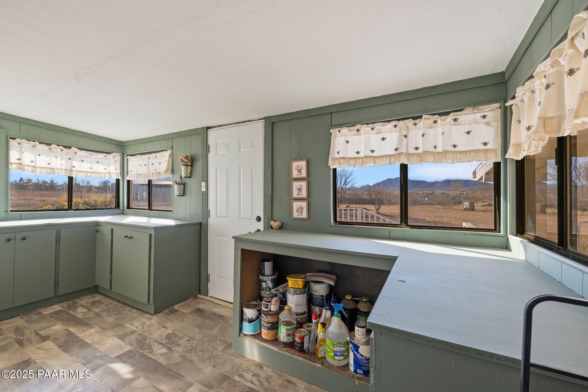 200 South Mountain View Road Chino Valley, AZ 86323 - Photo 30 of 49 030-Shop