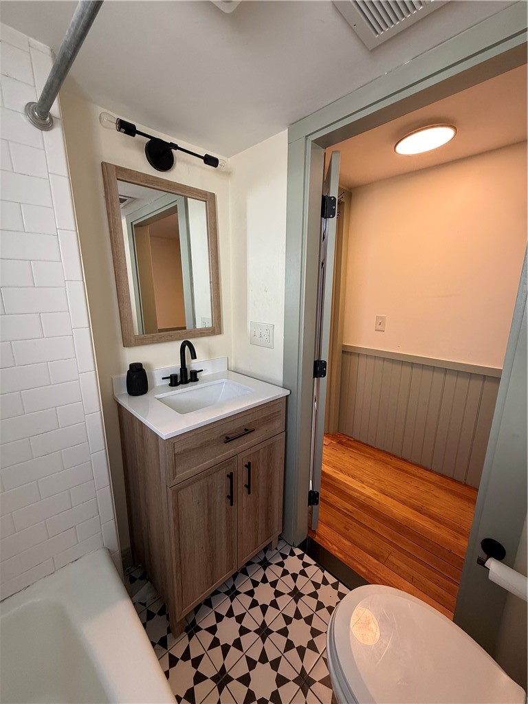 16 Canal Street Woonsocket, RI 02895 - Photo 19 of 24