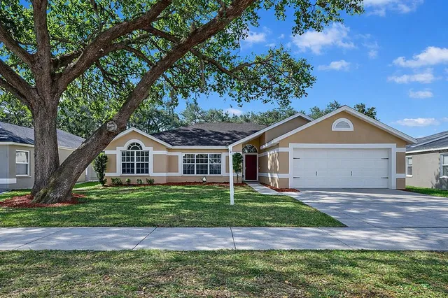 $440,000 | 1306 Gangplank Drive, Valrico, FL 33594