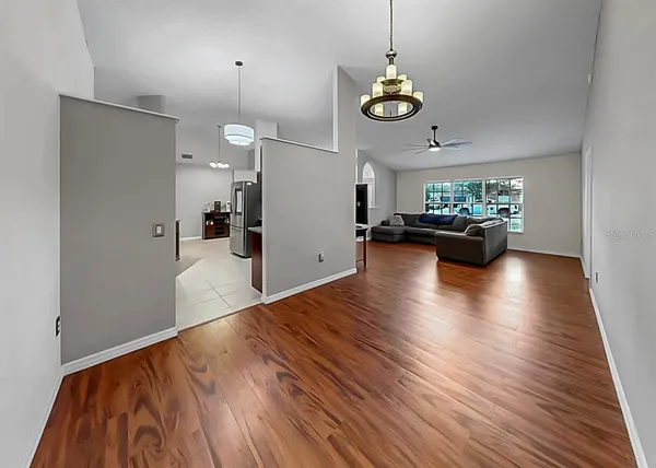 $417,950 | 1306 Gangplank Drive, Valrico, FL 33594