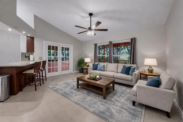 $425,000 | 1306 Gangplank Drive, Valrico, FL 33594