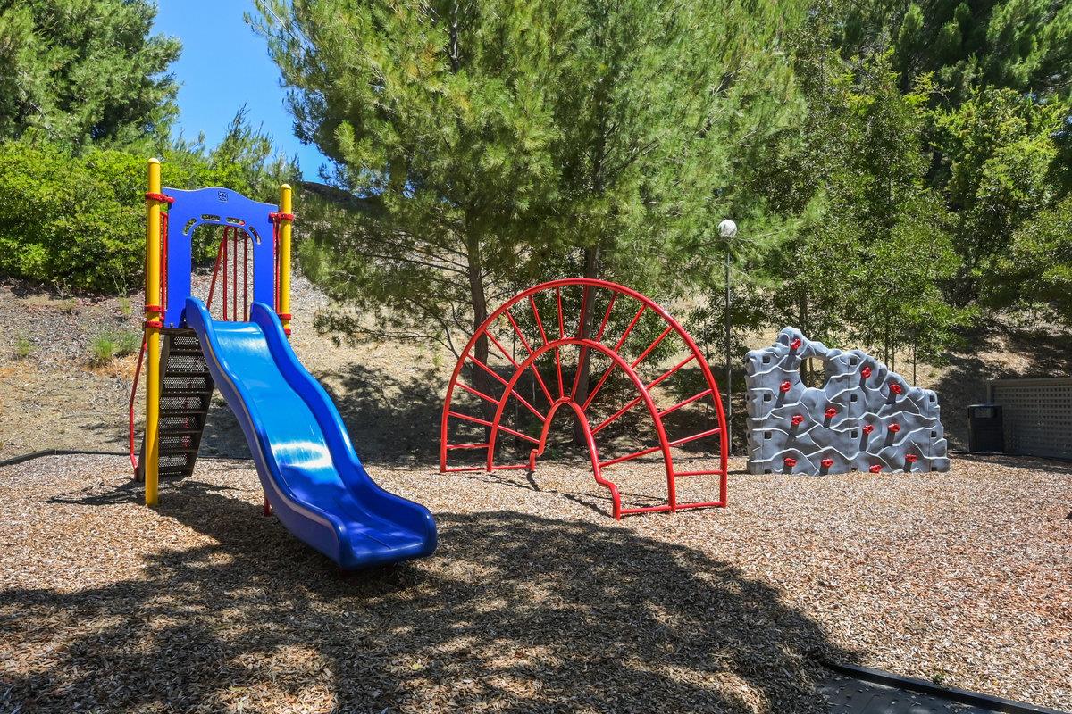 900 Cambridge Drive, Unit 181 Benicia, CA 94510 - Photo 35 of 38 a view of outdoor space with seating