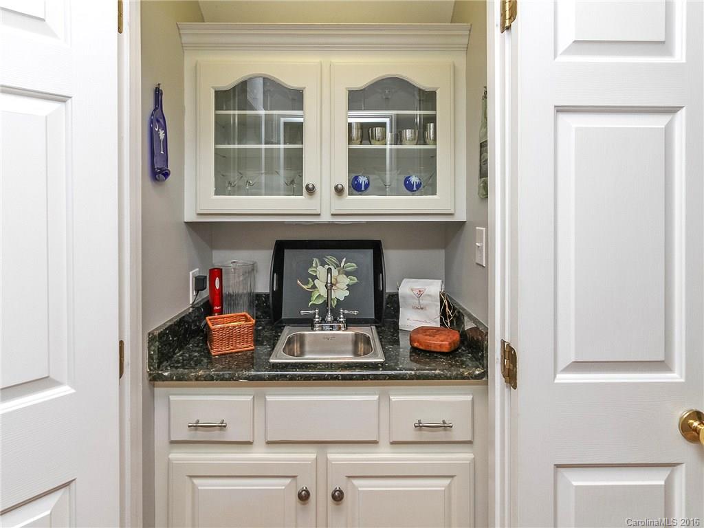 362 Gringley Hill Road, Unit 14 Fort Mill, SC 29708 - Photo 11 of 24