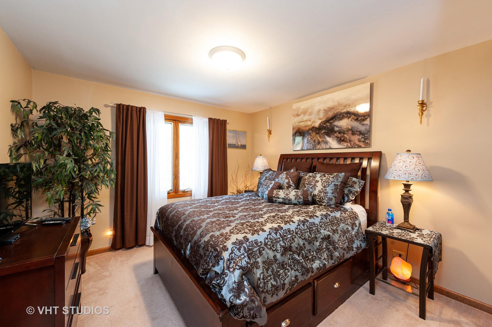 227 Perth Road Cary, IL 60013 - Photo 15 of 19 a bedroom with a large bed and a window
