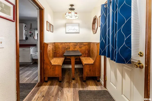 $135,000 | 207 West Sylvester Avenue, Christopher, IL 62822