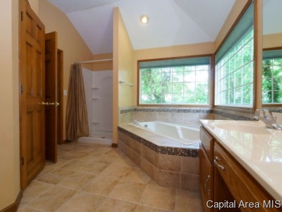 816 Wythe Road Springfield, IL 62702 - Photo 10 of 22