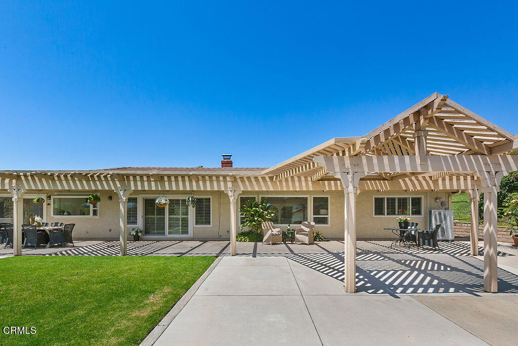 1538 San Rafael Way Camarillo, CA 93012 - Photo 4 of 58