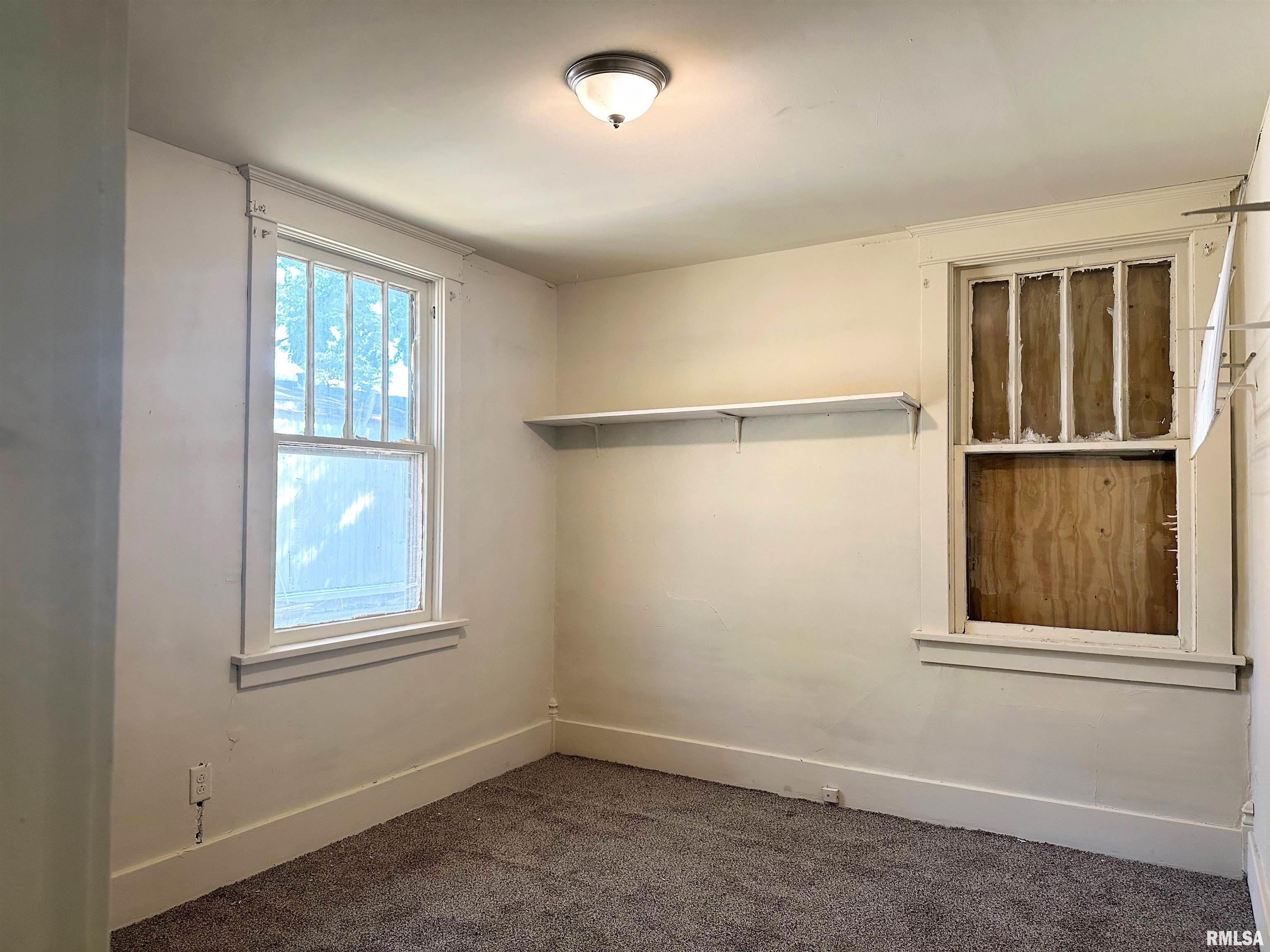 313 Castleton Avenue Mount Vernon, IL 62864 - Photo 12 of 38