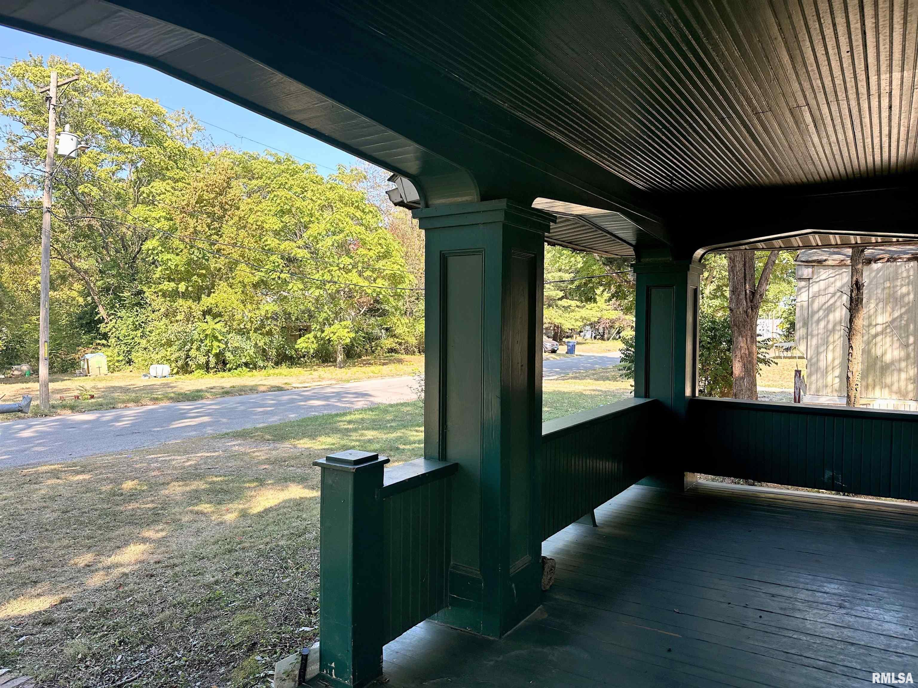 313 Castleton Avenue Mount Vernon, IL 62864 - Photo 30 of 38