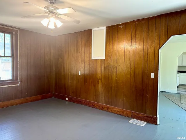 $54,900 | 313 Castleton Avenue, Mount Vernon, IL 62864