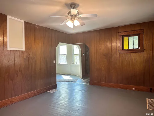 $54,900 | 313 Castleton Avenue, Mount Vernon, IL 62864