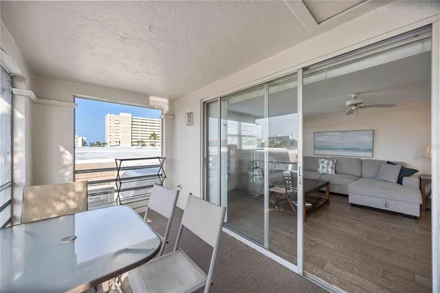 $1,395,000 | 6150 Midnight Pass Road, Unit 10 A&B, Sarasota, FL 34242