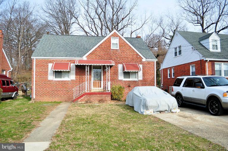 6106 Addison Road Capitol Heights, MD 20743 - Photo 23 of 25 Exterior (Front)