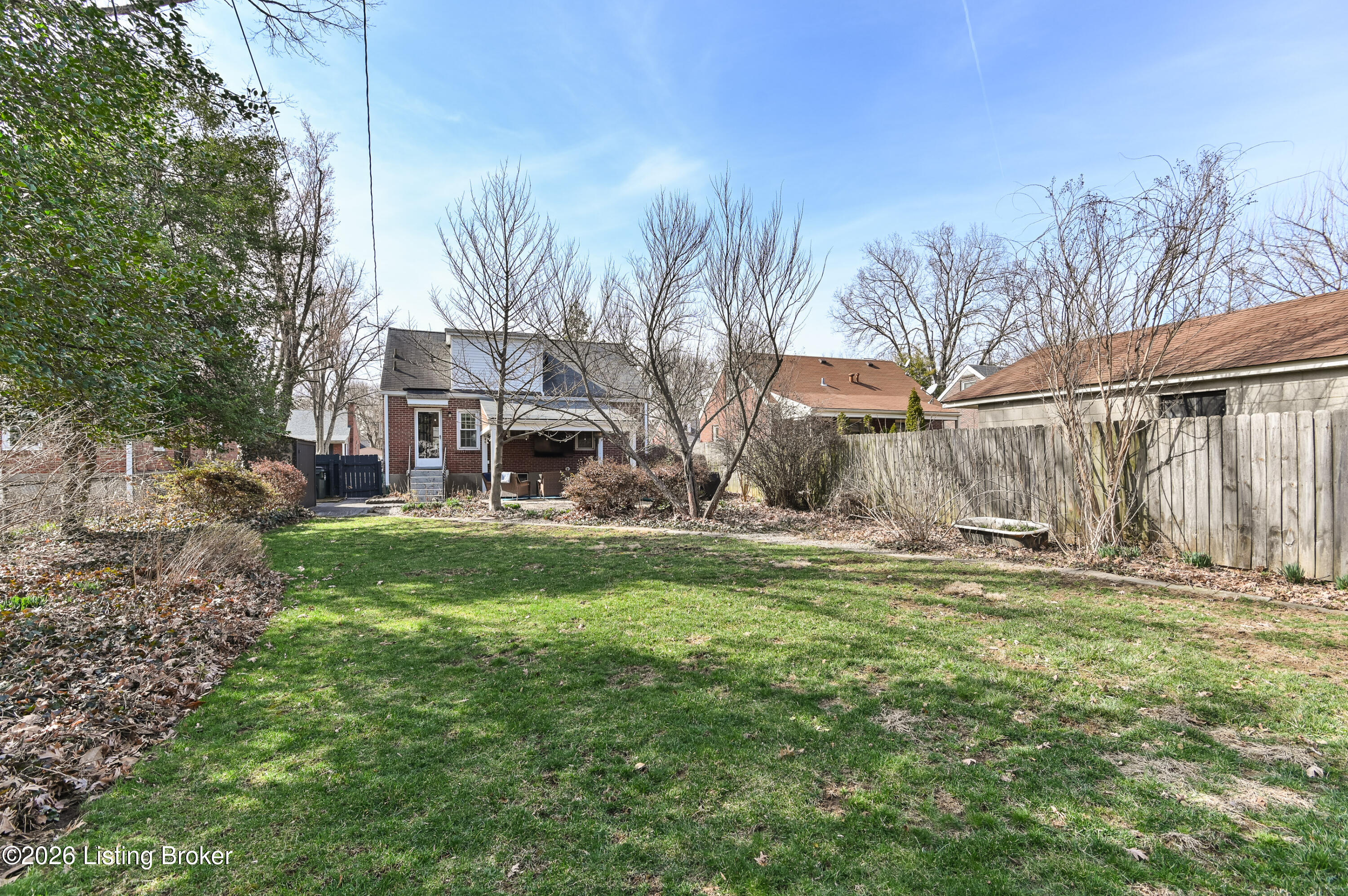211 Merriman Road Louisville, KY 40207 - Photo 49 of 56 60 20260301-5443