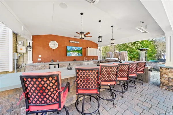 $1,159,900 | 16 Lori Lane, Chester, NY 10918