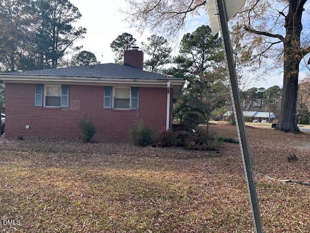 601 Fairfield Road Durham, NC 27704 - Photo 15 of 20 a backyard of a house with lots of green space