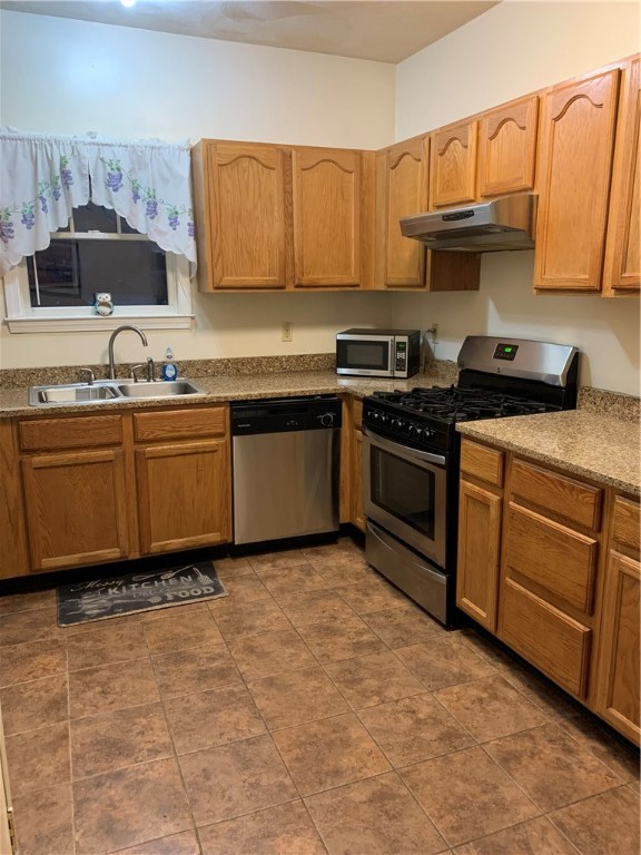 232 High Street Pawtucket, RI 02860 - Photo 8 of 23 Gallery Image 8