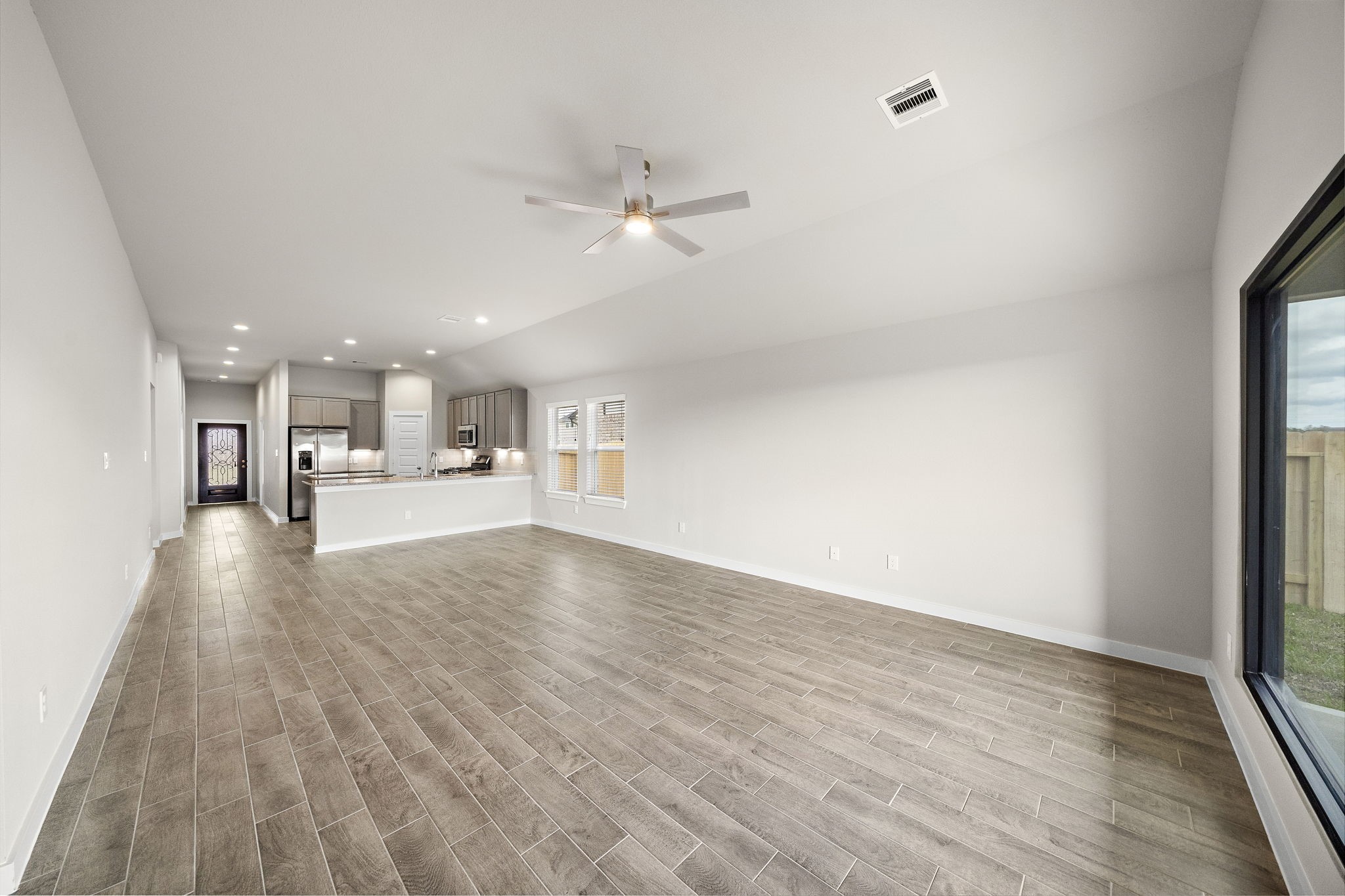 3327 Tilley Drive Rosenberg, TX 77471 - Photo 10 of 35