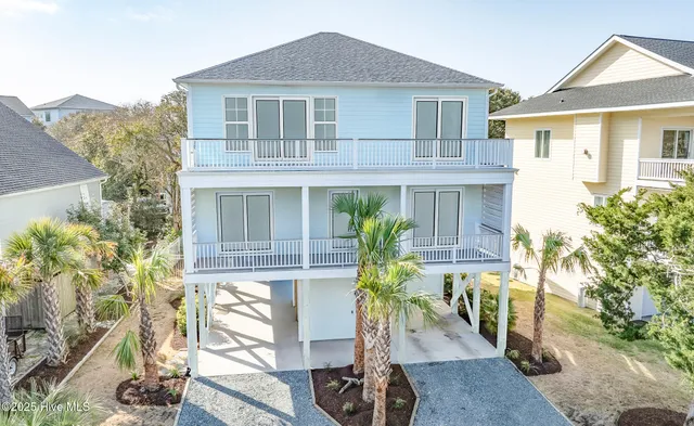 $1,145,000 | 1518 Wahoo Street, North Topsail Beach, NC 28460