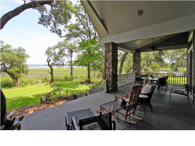 6218 Josie Ridge Road Wadmalaw Island, SC 29487 - Photo 1 of 24 Primary Photo